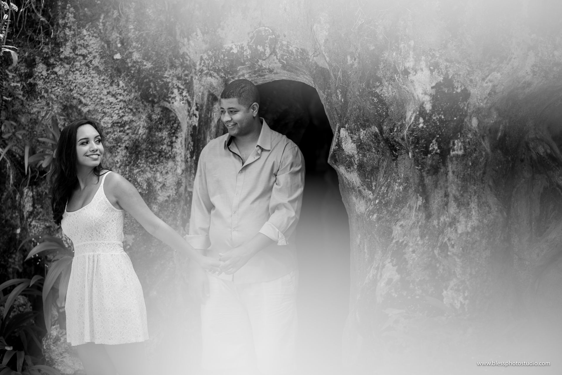 Foto PRÉ WEDDING SARAH E VINICIUS - RIO DE JANEIRO/RJ Foto PRÉ WEDDING SARAH E VINICIUS - RIO DE JANEIRO/RJ - Imagem 29