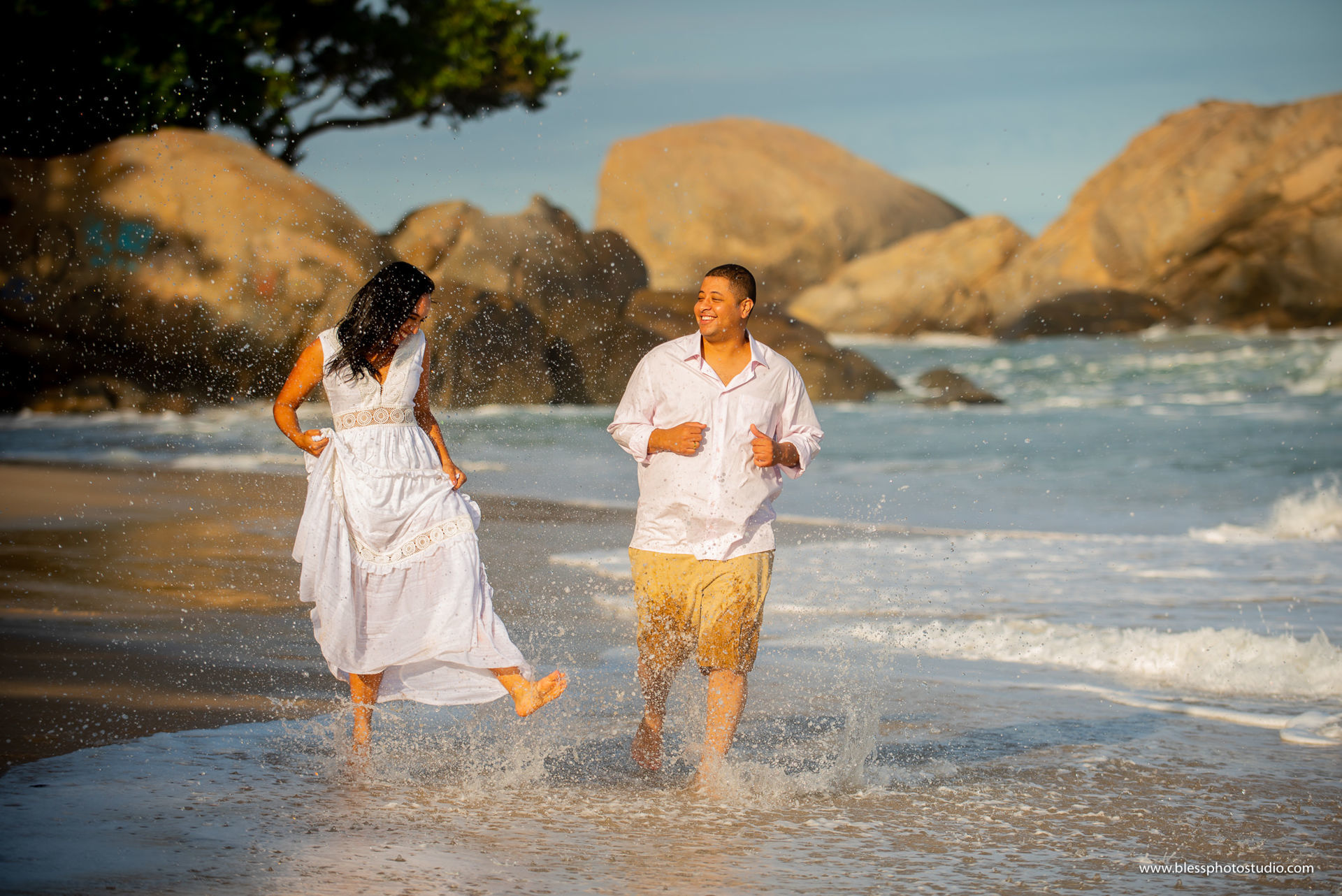 Foto PRÉ WEDDING SARAH E VINICIUS - RIO DE JANEIRO/RJ Foto PRÉ WEDDING SARAH E VINICIUS - RIO DE JANEIRO/RJ - Imagem 96